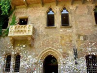 /album/galerie-de-photos-verone/balcon-juliette-verone-jpg/